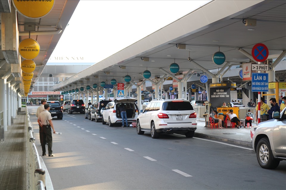 Đặt lịch đưa đón khứ hồi là một trong Các loại hình đặt lịch xe 7 chỗ phổ biến