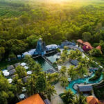 Suối nước nóng bc